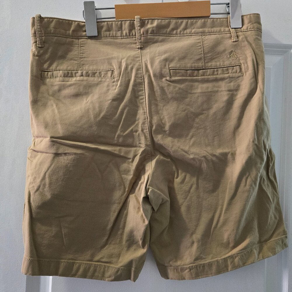 Penguin Shorts Size 32 - Picture 2 of 4